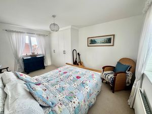 Photo 8- click for photo gallery